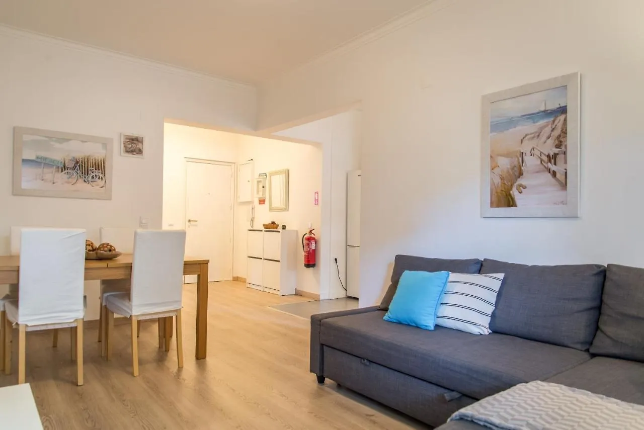 Apartment Charming And Central Apart - 350M From The Beach Cascais
