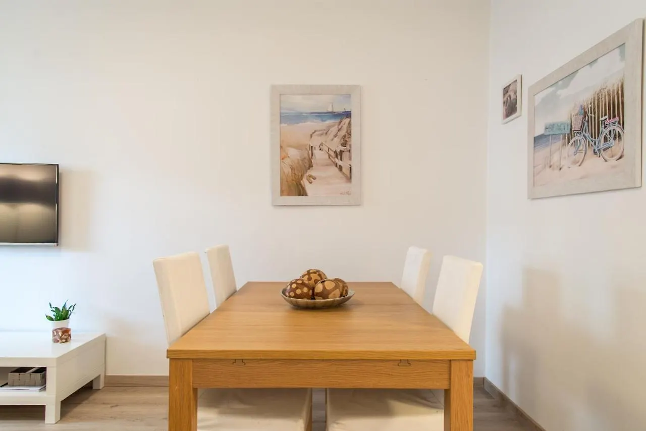 Charming And Central Apart - 350M From The Beach Cascaes 0*,  Portugal